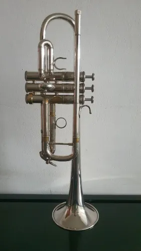 TROMPETE YAMAHA 6445HS IN C