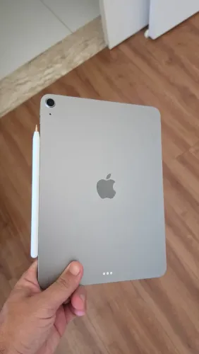 iPad Air 11" M3 (Wi-Fi, 128GB) GARANTIA - BATERIA 100 + Apple Pencil Pro - OLX PAY