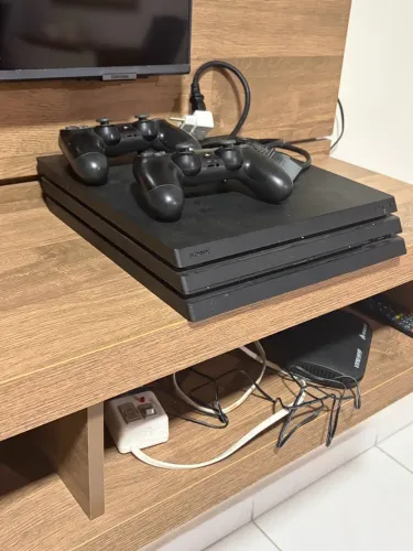 PS4 PRO DESBLOQUEADO