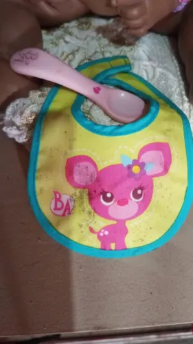 acessórios de boneca colher e babador