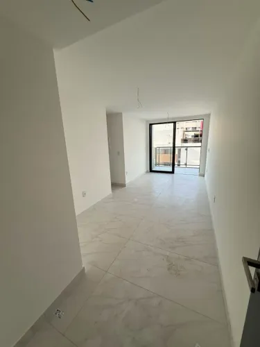 Ultimas unidades com 02 quartos, pronto para morar no bairro de intermares