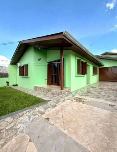CAXIAS DO SUL - Casa Padrão - CRUZEIRO