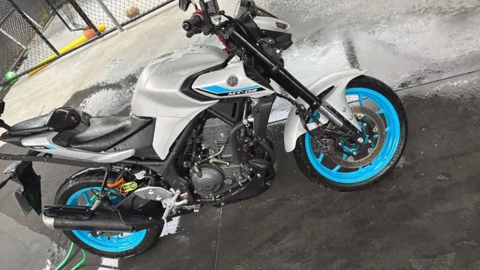 MOTO MT-03 A VENDA UNICO DONO SÓ PEGAR E ANDAR