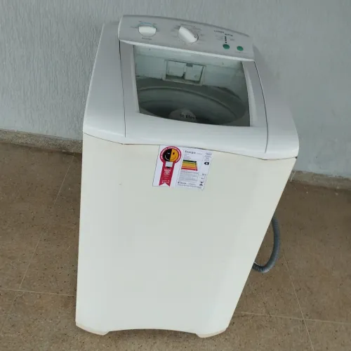 Máquina de lavar Eletrolux 9kg