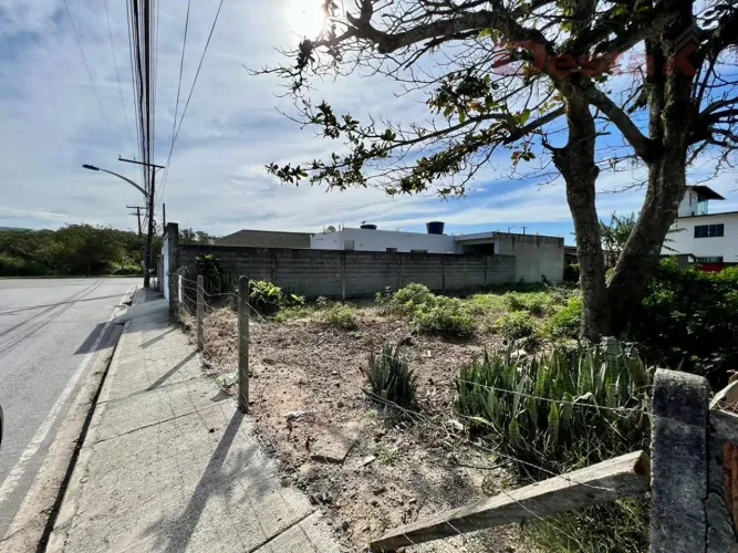Terreno em Praia João Rosa - Biguaçu