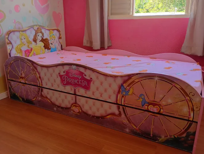 Cama Infantil - Princesas Disney - Magia