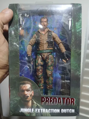 Major Dutch Predador Neca