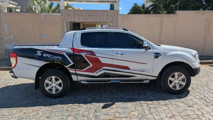 Ford Ranger Limited 3.2 20V 4X4 CD Aut. Dies. 2014