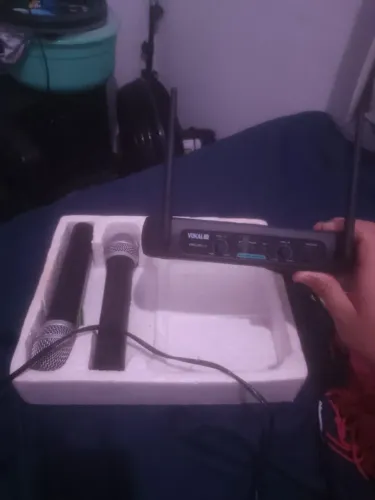 Microfones Vws-20 plus usados, mais em boas condições de uso.