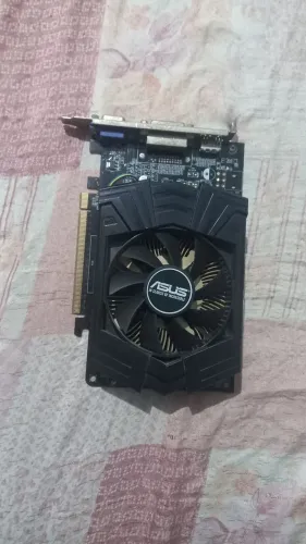Placa de Vídeo Gtx 750 1gb Gddr5 (Acompanha cabo)