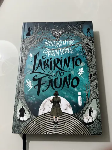 livro ?o labirinto de fauno? 