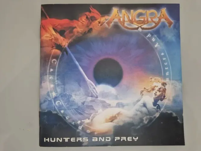 CD Angra - Hunters And Prey