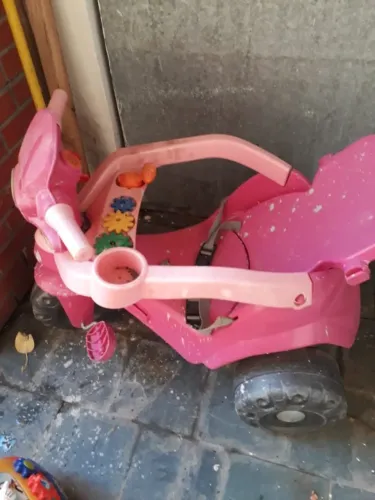 Triciclo velobaby reclinável com capota - Bandeirantes