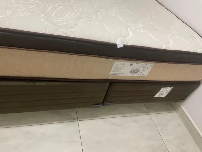 Cama Queen