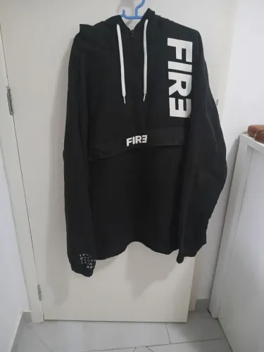 Corta vento Fire Apparel preto