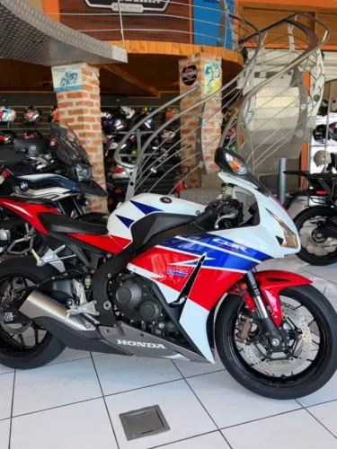 HONDA CBR 1000 RR FIREBLADE HRC