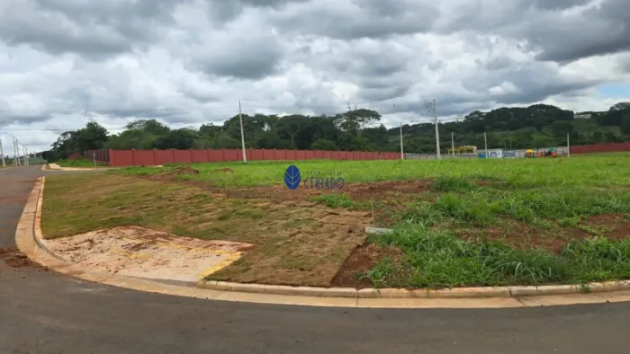 Lote de Esquina à Venda no Condomínio Nature Home Resort | R$ 360.000
