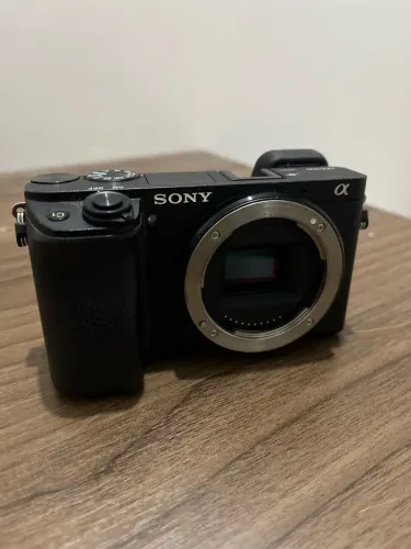 Camera Sony a6300