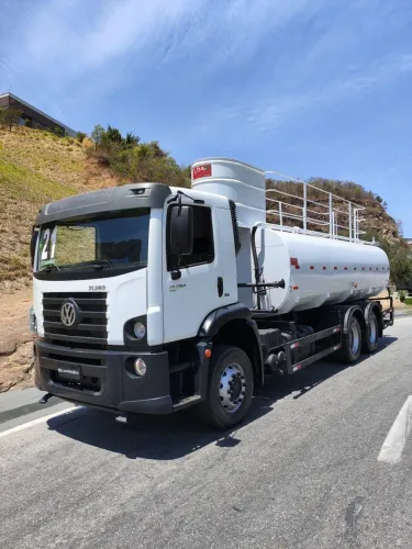 VW 31-280 2021 pipa 20 mil litros