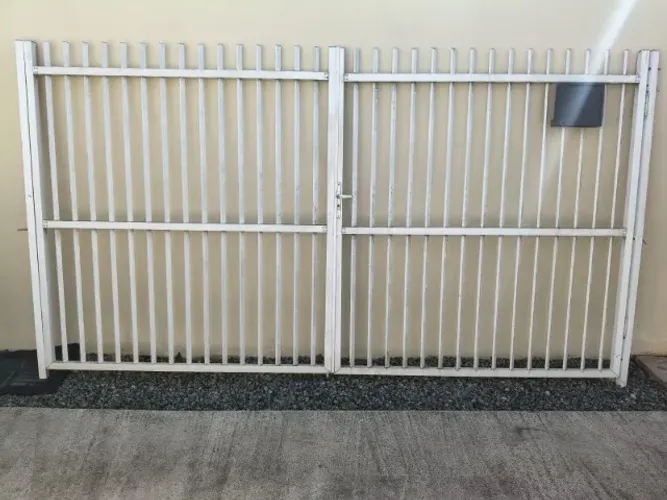 Portão de Alumínio