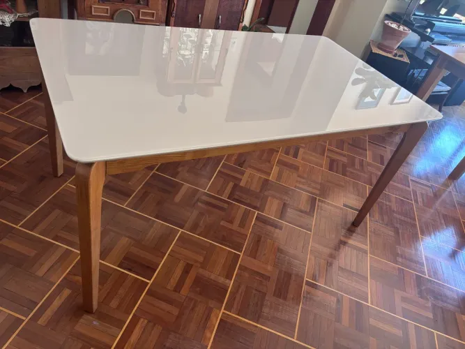 MESA MADEIRA JATOBÁ TAMPO em VIDRO