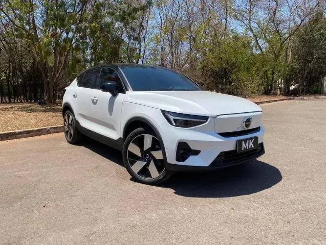 Volvo C40 Recharge Plus (elétrico) 2022