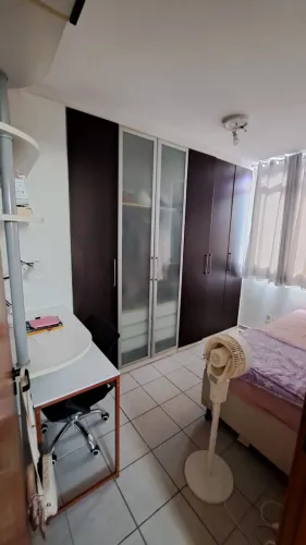 Quarto disponível em Jardim Camburi