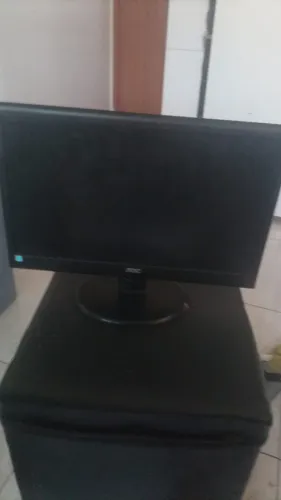 Vendo monitor AOC 18,5 Polegadas modelo  e950swn 
