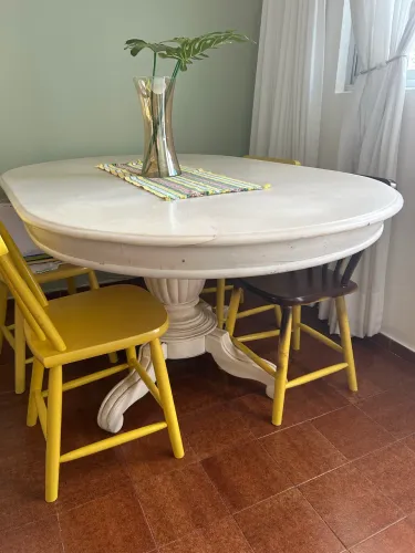 Mesa madeira com tampo de mármore antiga 