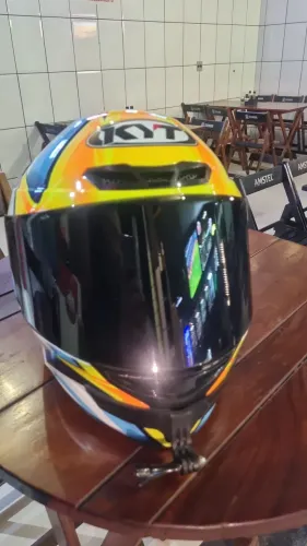 Capacete kyt tamanho 58