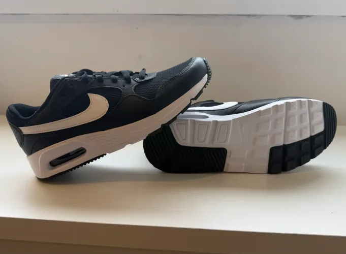 Tênis Nike Air Max SC - Novo (TAM 41)