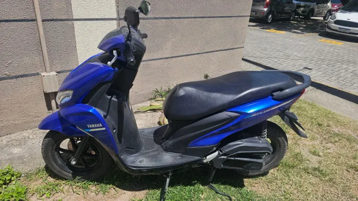 Yamaha Fluo Automática Única Dona ainda não garantia