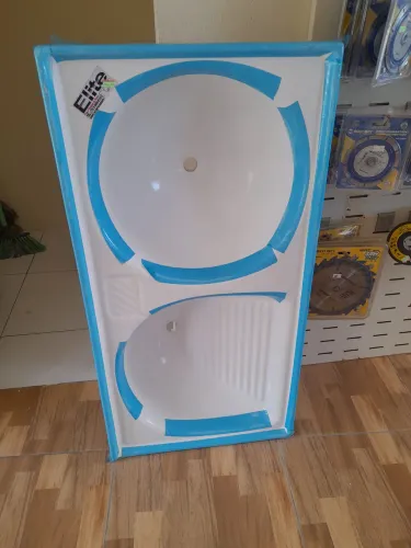 Vende se pias e tanque