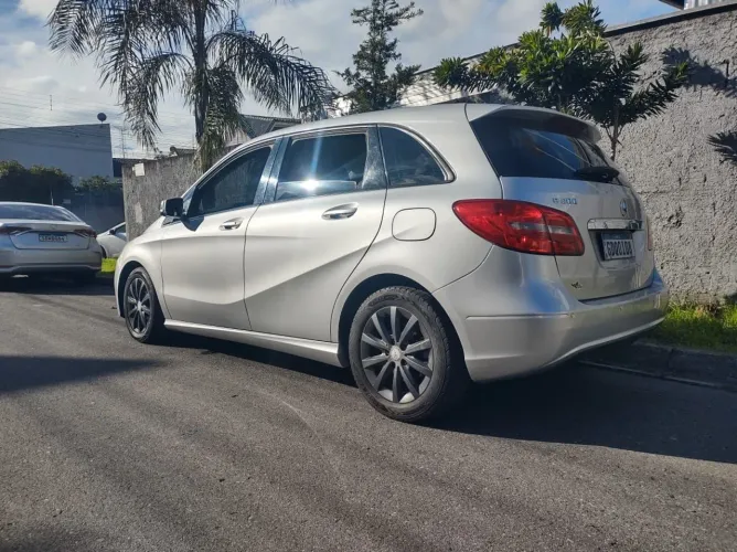 Mercedes-Benz Classe B 200 CGI 1.6 TB/flex Aut. 2013
