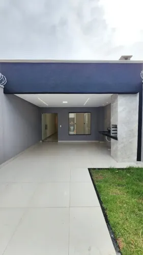 Linda casa 2 Quartos sendo 1 Suíte - Área Gourmet com Churrasqueira e Quintal - Balneario