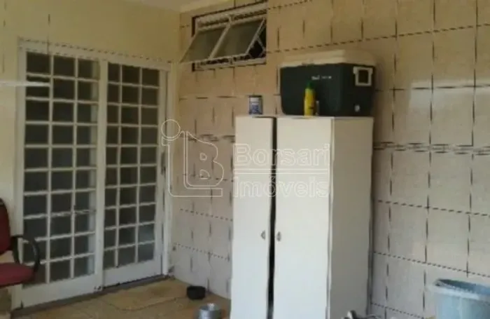Venda de Casas / Padrão na cidade de Araraquara