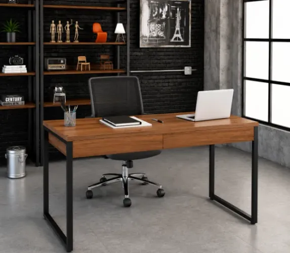 Mesa Escritório Industrial 120x60 MDF Amadeirado com Estrutura Metalon