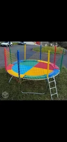 Pula Pula e Piscina de Bolinhas