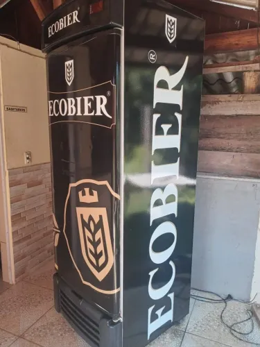 Vende-se freezer cervejeiro 600 litros