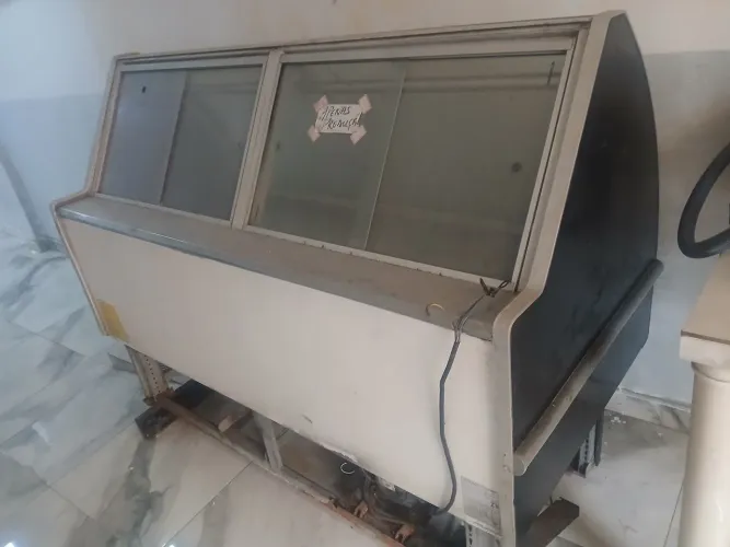 Balcão expositor refrigerado