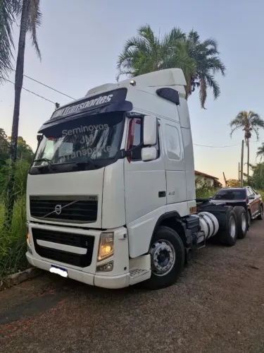 Volvo FH 400 2010 6x2 - Revisado, Motor e Câmbio Novos - Pronto para Trabalhar
