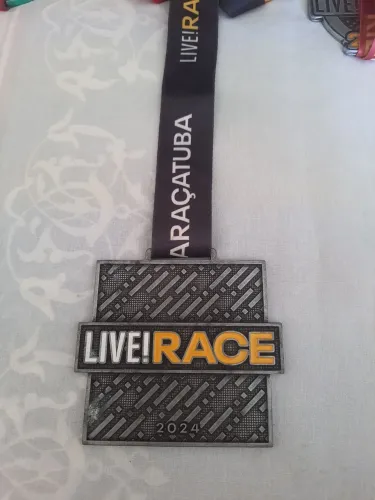Medalha Live Race Araçatuba 2024