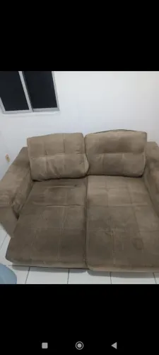 Sofá retrátil 2 lugares 250,00