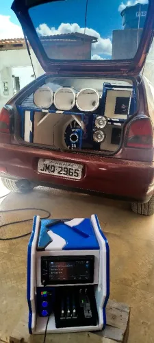 Som automotivo completo