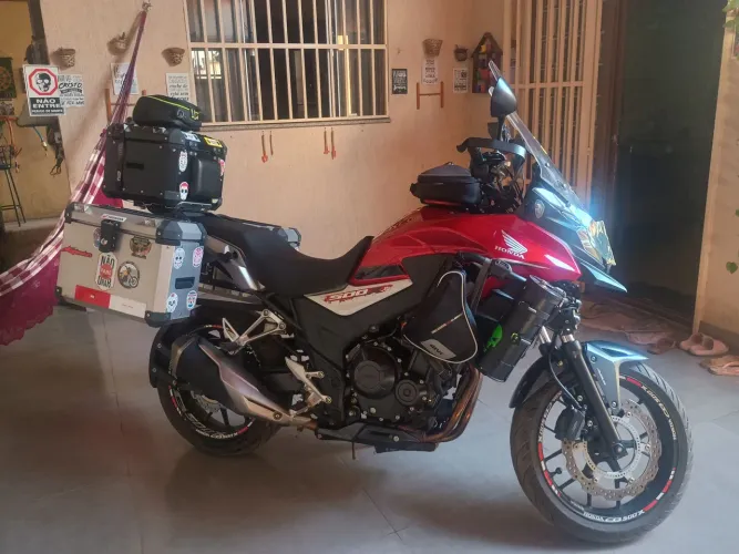 Cb500x com apenas 27 mil impecável.
