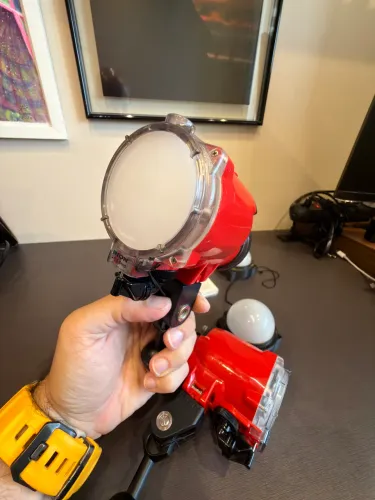 Par de flashes subaquáticos Inon S2000 - 2 unidades