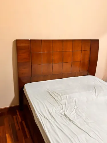 Cama casal madeira