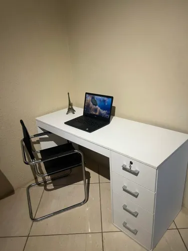 Mesa escritorio/bancada de estudos