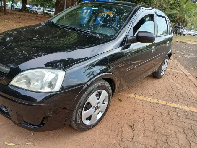 Chevrolet Corsa Hat. Maxx 1.4 8V Econoflex 5P 2011