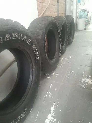 Jogo pneus 225x75x16 west lake Mud